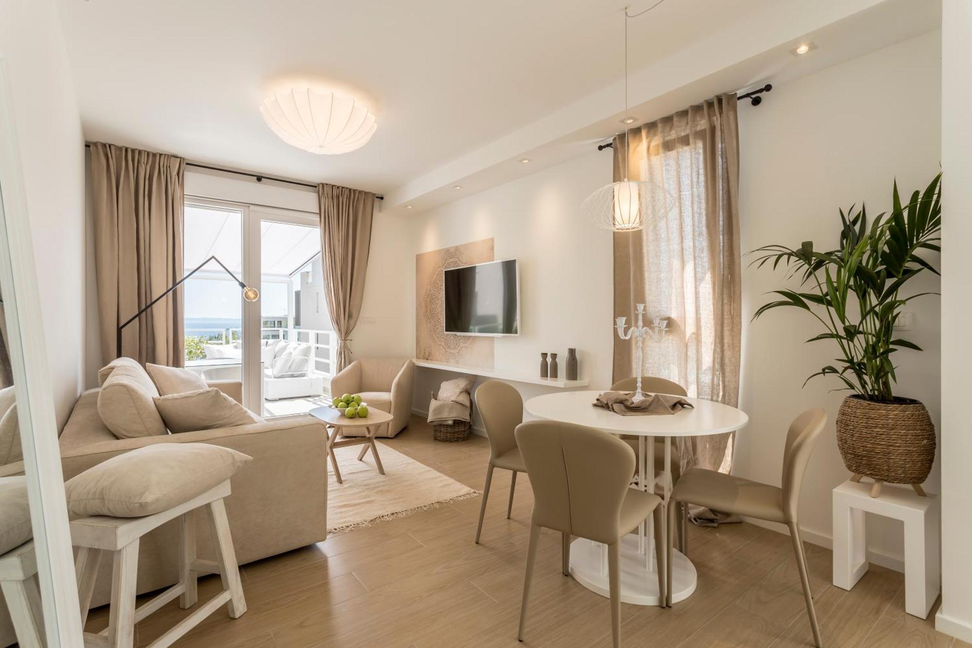 The Pleasurist - Apartment With Private Heated Pool And Terrace Split Exterior photo