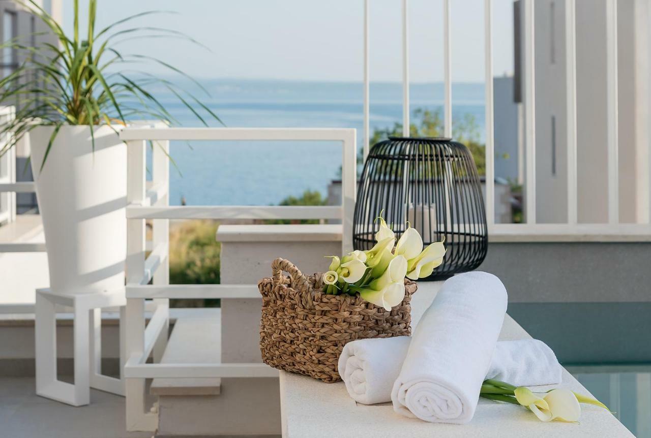 The Pleasurist - Apartment With Private Heated Pool And Terrace Split Exterior photo