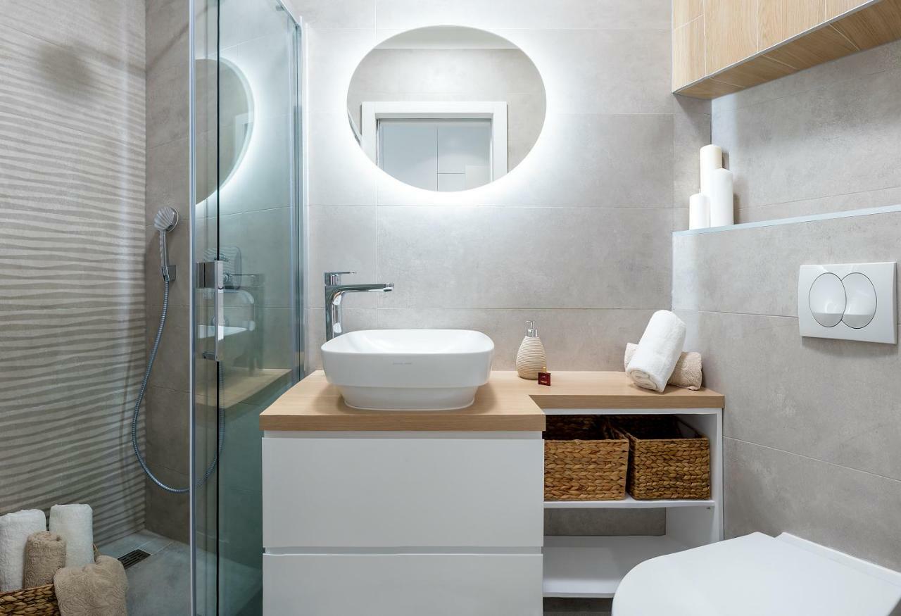 The Pleasurist - Apartment With Private Heated Pool And Terrace Split Exterior photo